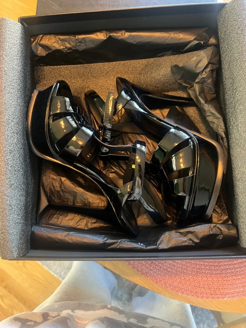 Saint Laurent Black Heels - Picture 3 of 7